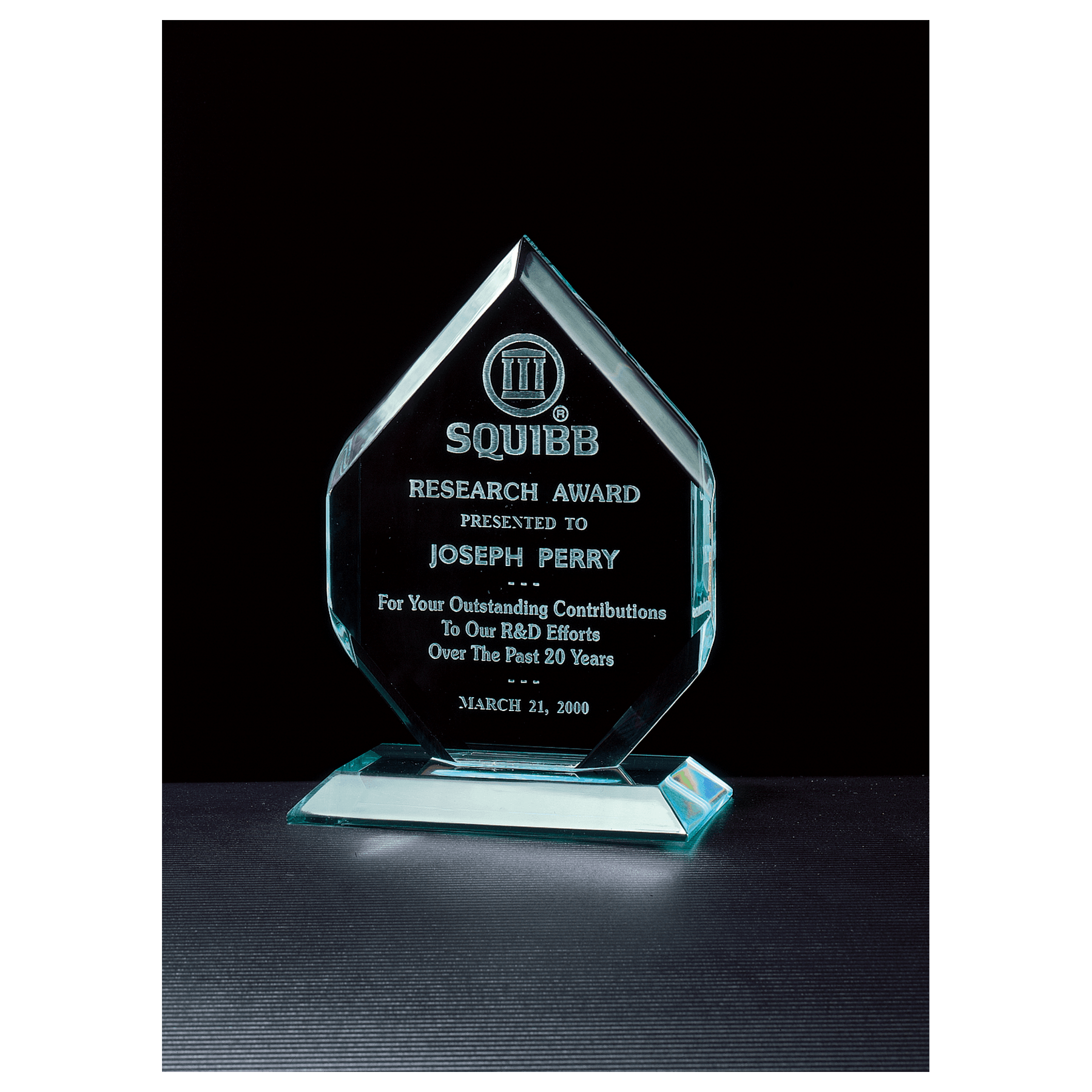 Flame Series Jade Acrylic Award – Large - 5" x 7 ¾"