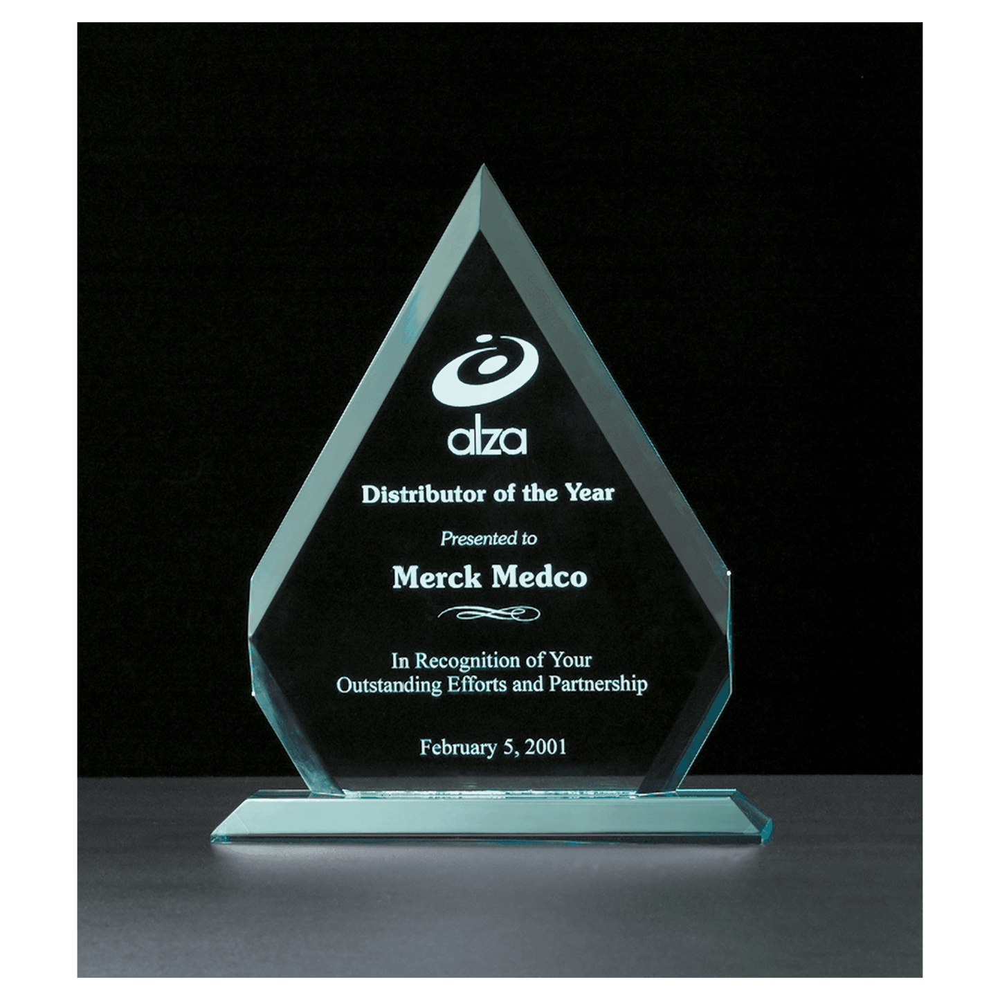 Arrow Series Jade Acrylic Award - 7 ⅛" x 8 ¾"