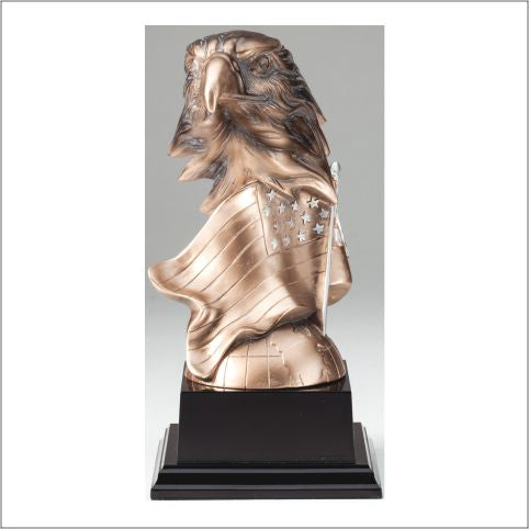 Sculpted resin eagle head award on an engraving base, 7¼" size