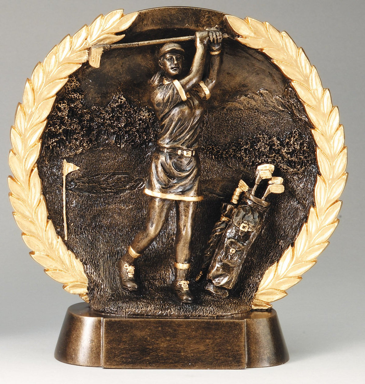 Bronze-finish circular plate with a golfer in high relief – Female